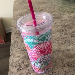 Lilly Pulitzer cup (Oh Schello)